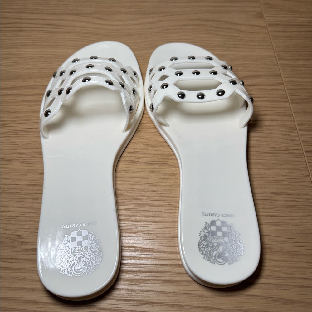 Vince Camuto White Slide Sandals with Polka Dot Straps - Picture 4 of 8
